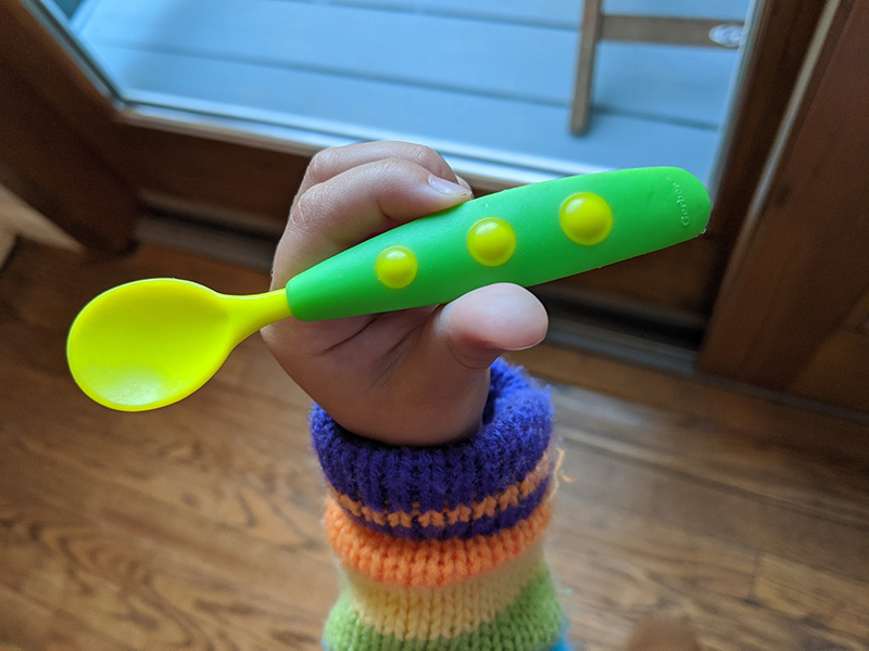 Spoon with dots